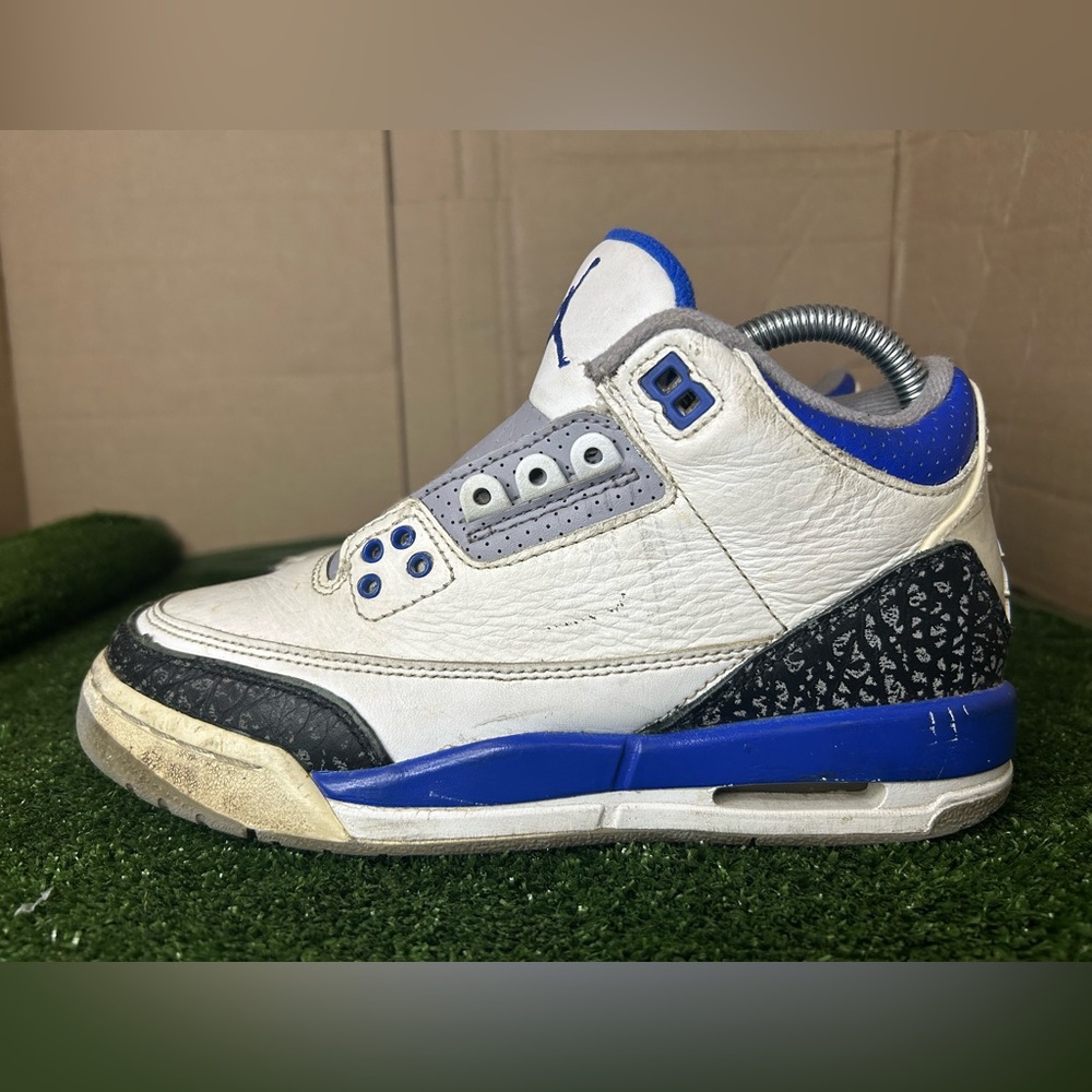 Size 5Y- Air Jordan 3 Retro "Racer Blue"